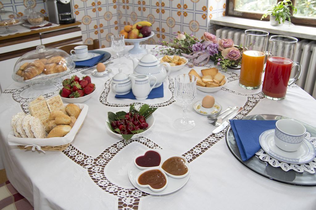 B&B Casa Carla Pinerolo Eksteriør billede